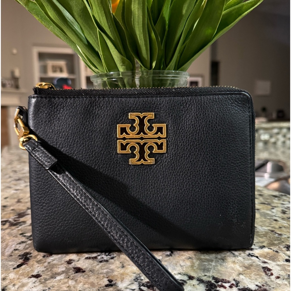 Black Leather Tory Burch Wristlet with Gold hardware
